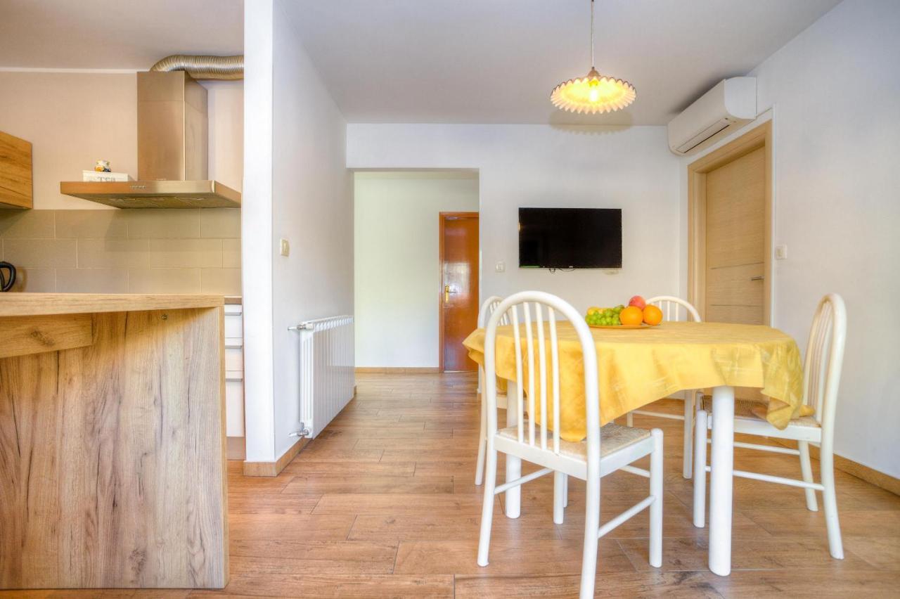 Apartamento Diconi Pula Exterior foto